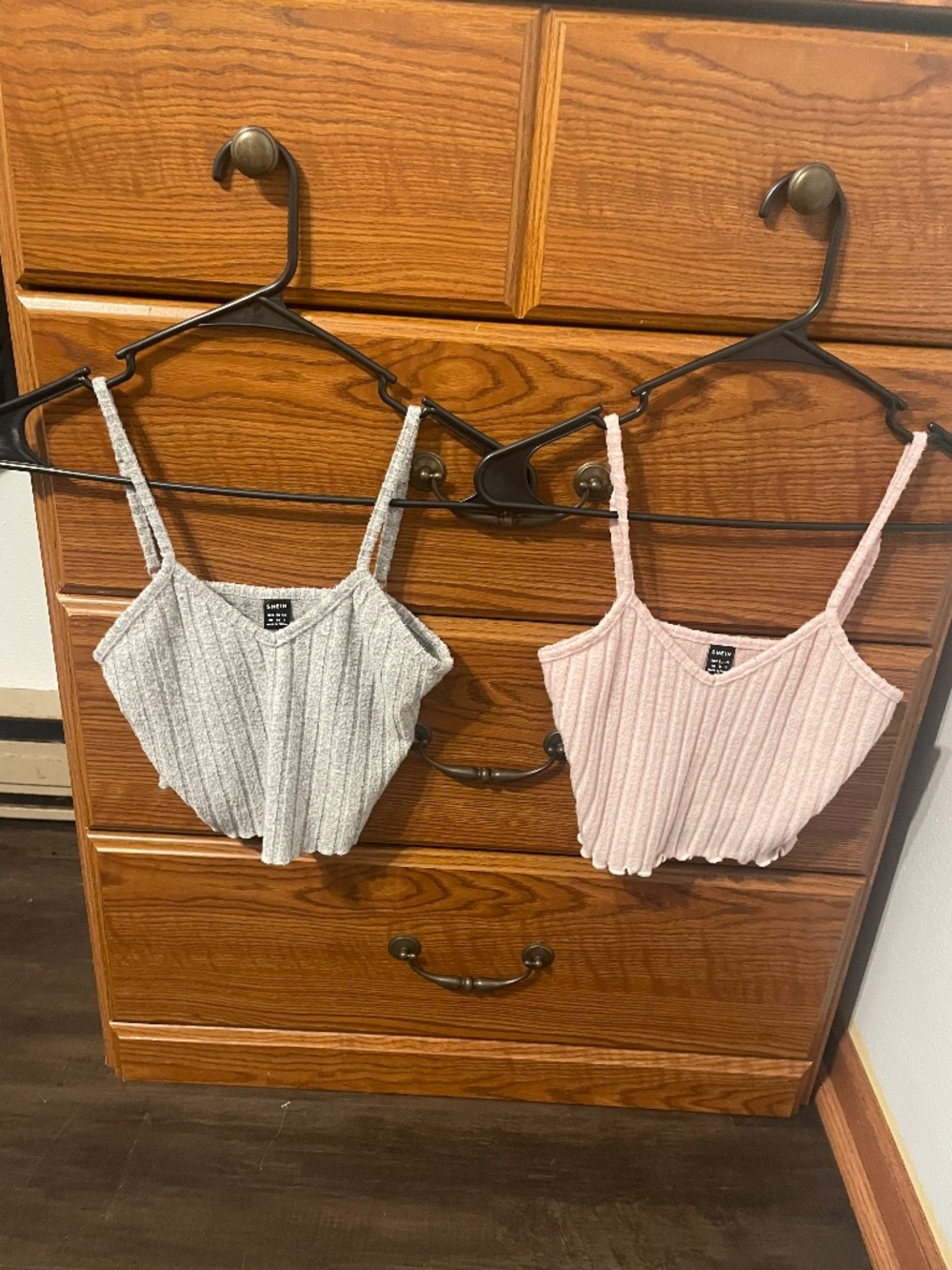 Set of 2 Tank Tops